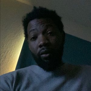 Meet your Posher, Derrick